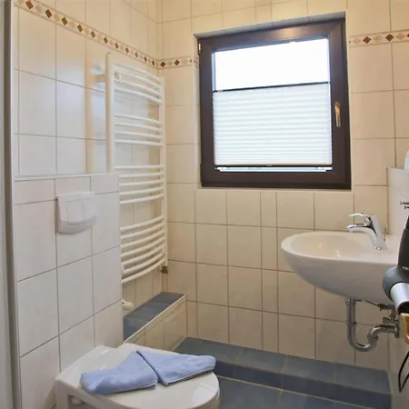 Hotel & Restaurant Am Wasser Breege