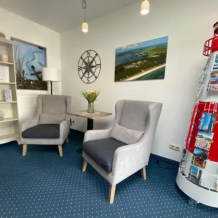 Hotel & Restaurant Am Wasser 3*