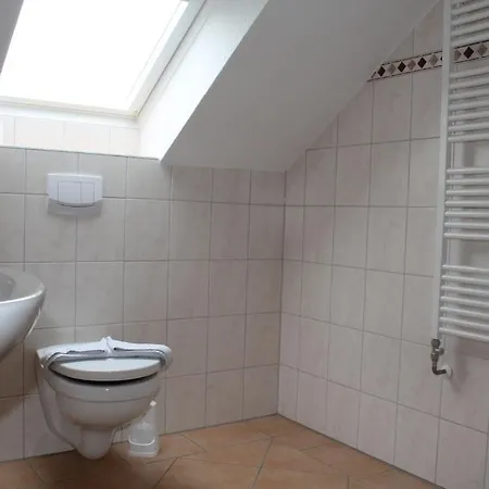 Hotel & Restaurant Am Wasser 3*