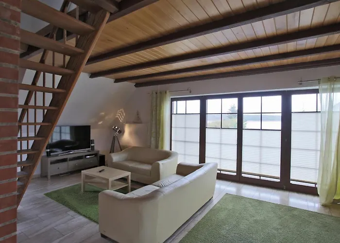 & Restaurant Am Wasser 3*